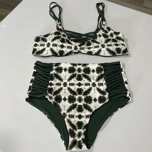 Women’s swimsuit Green Tie Dye High Rise Bikini Set completely reversible